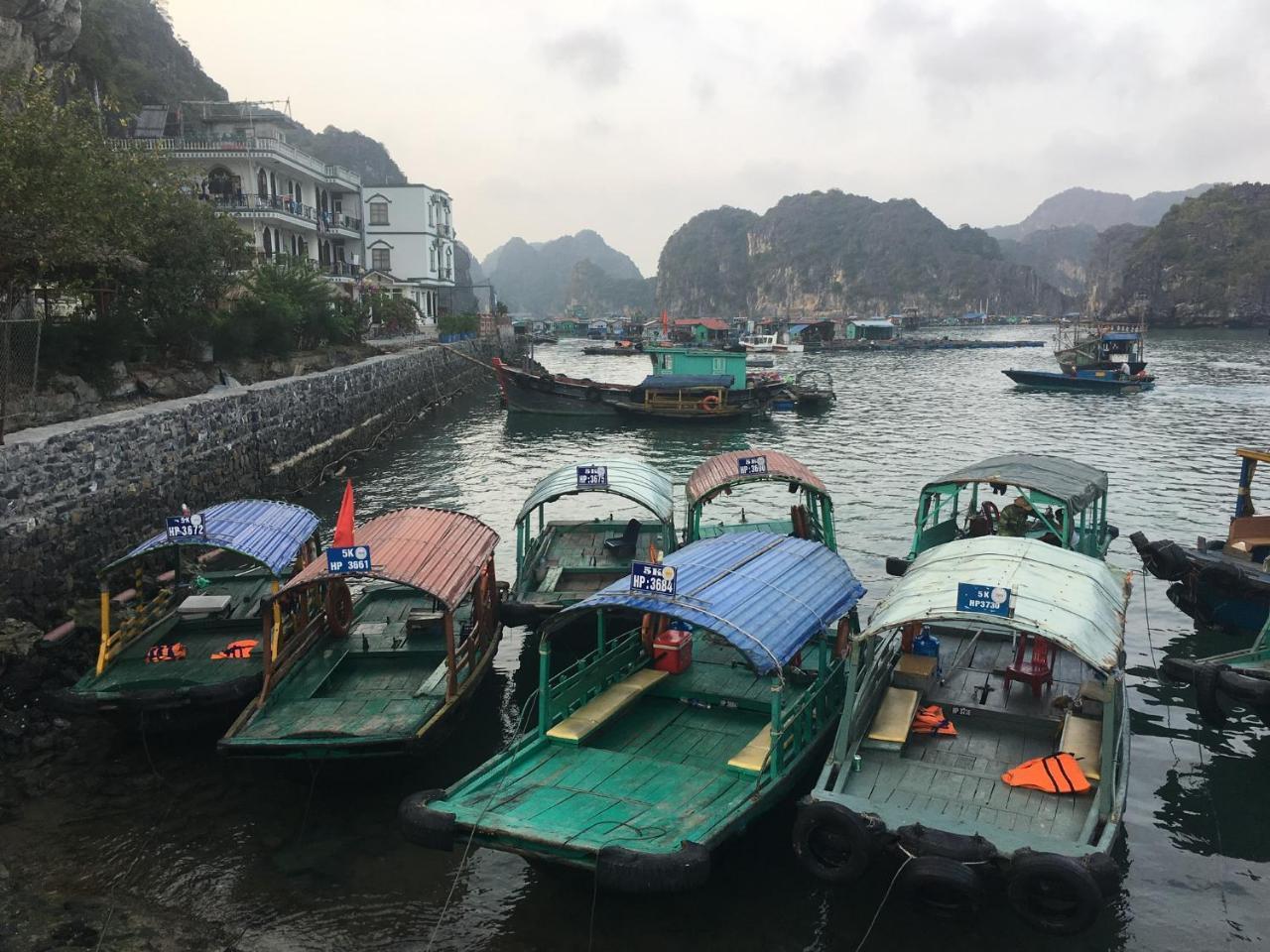Nam Phuong Hotel Dong Khe Sau Екстериор снимка